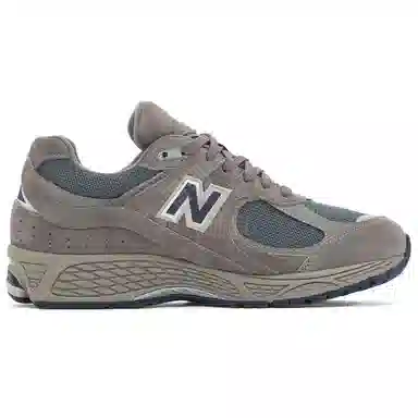 New Balance NB 2002R Gore Tex