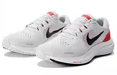 Nike Air Zoom Vomero 16