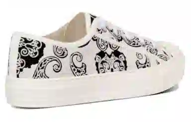 DIOR Walk'n'Dior