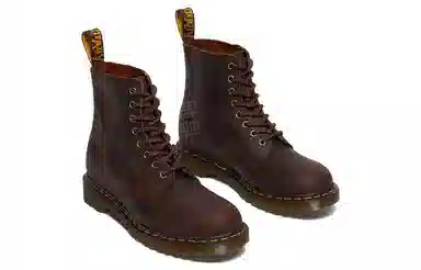 Dr. Martens 1460 Red Brown