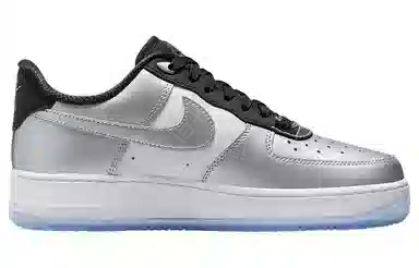 Nike Air Force 1 "Metallic Silver"
