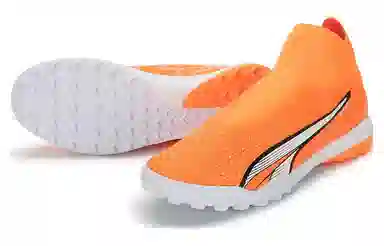 PUMA Ultra Match+ LL TT Orange