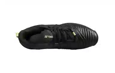 YONEX