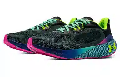 Under Armour HOVR Machina 3