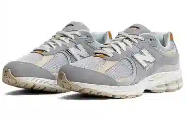 New Balance 2002R Light Grey