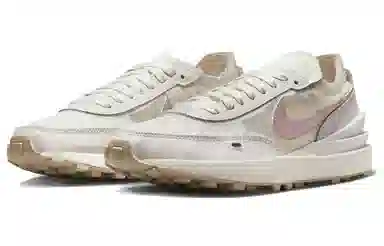 Nike Waffle One Essentials