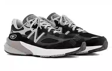 New Balance 990 V6