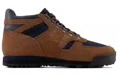 New Balance Rainier