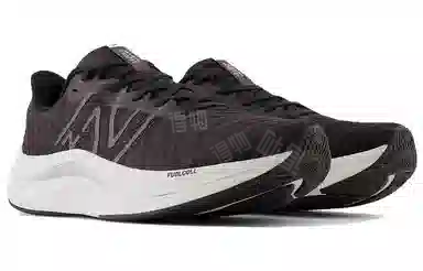 New Balance FuelCell Propel v4 Black