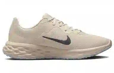 Nike Revolution 6 Brown