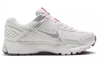 Nike Air Zoom Vomero 5