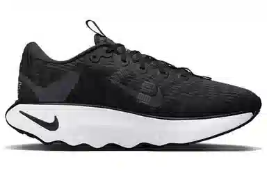 Nike Motiva