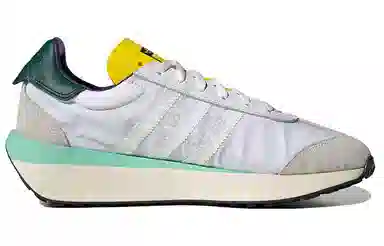 adidas Country