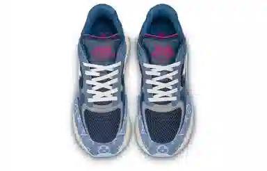 LOUIS VUITTON Run Away Monogram
