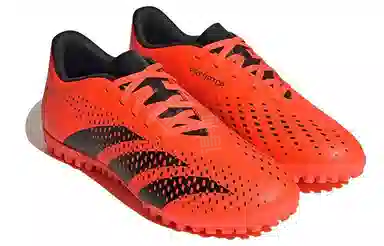 adidas Predator Accuracy.4