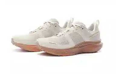 Saucony Triumph CMT