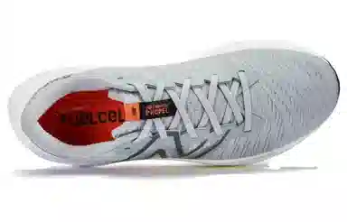 New Balance FuelCell Propel v4