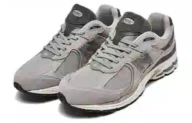 New Balance NB 2002R