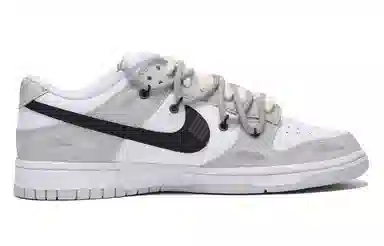 Nike Dunk Low Grey