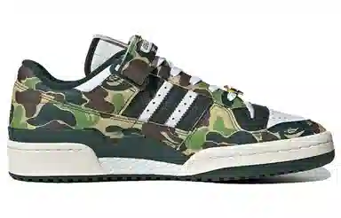 A BATHING APE x adidas Forum 84 Low Green
