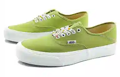 Vans Authentic VR3