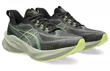 Asics Novablast 3 LE