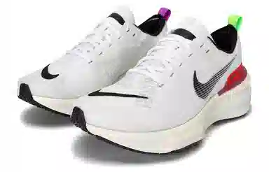 Nike Invincible Run 3 SE