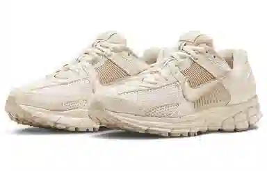 Nike Air Zoom Vomero 5