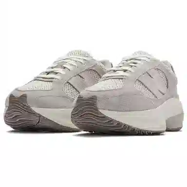 AURALEE x New Balance Warped Runner