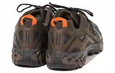 niko and ... x New Balance 610T