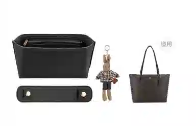 COACHZip Top Tote30