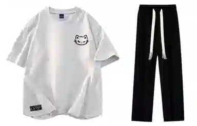 LA'T.WEEKEND 260g Logo