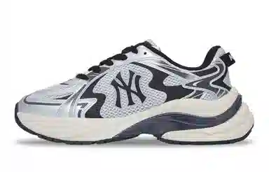 MLB New York Yankees Low Top Sneakers Light Green