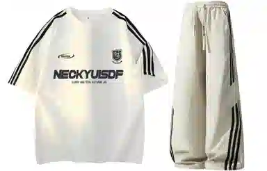 NINETEEN AUTUMN Logo