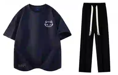 LA'T.WEEKEND 260g Logo