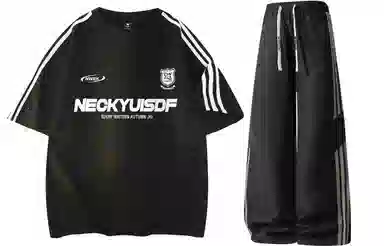 NINETEEN AUTUMN Logo