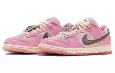 Nike Dunk Low LX "Hot Punch and Pink Foam"