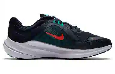 Nike Quest 5 Black Green