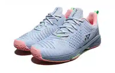 YONEX