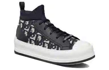 DIOR Walk'n'Dior