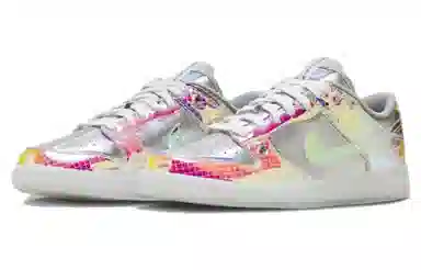 Nike Dunk Low "Hyperflat" Silver