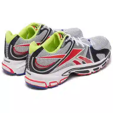 Vetements Spike Runner 200 x Reebok