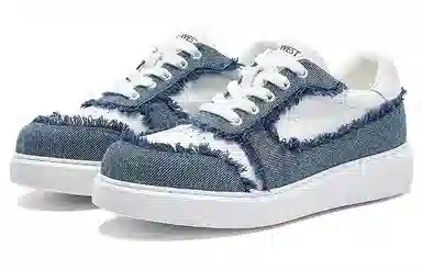 NINE WEST