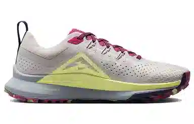 Nike Pegasus Trail 4