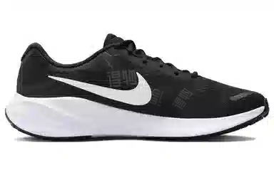 Nike Revolution 7 Black