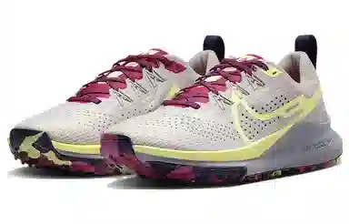 Nike Pegasus Trail 4