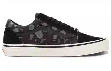 UNDEFEATED x Vans Old Skool