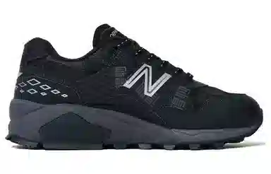 MASTERPIECE SOUND x Hombre Nio x mita sneakers x New Balance MT 580