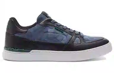 COACH Outlet