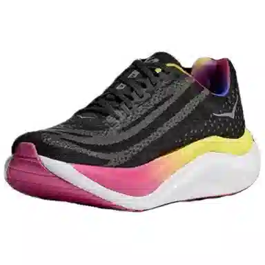 HOKA ONE ONE